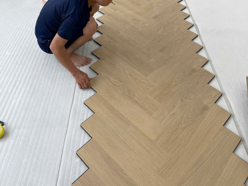 Ky-thuat-thi-cong-san-go-tai-the-gioi-san