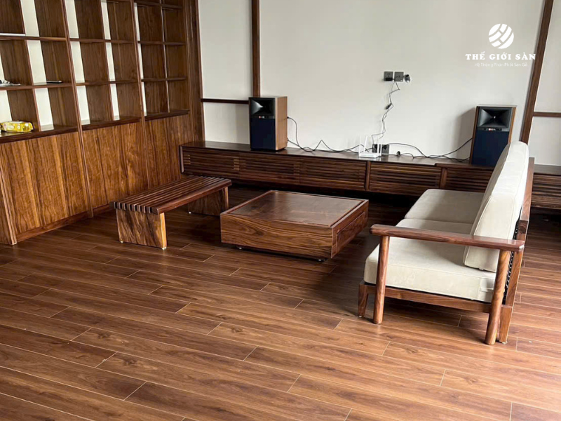 Kiểm Tra Sàn Gỗ Sau Khi Thi Công