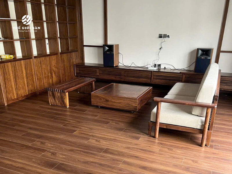 Sàn gỗ có cần tháo đồ đạc không Sàn gỗ có cần tháo đồ đạc không